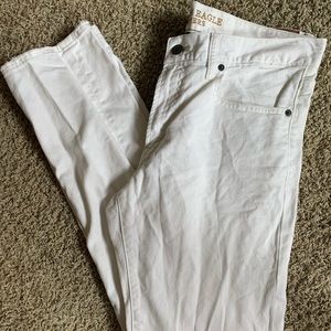 White American Eagle Jeans